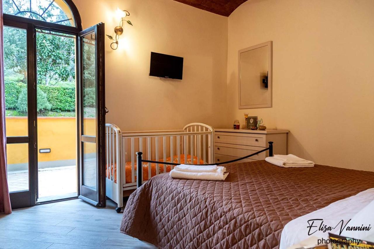 Appartamento Sole-Luna Colleoli Exterior photo